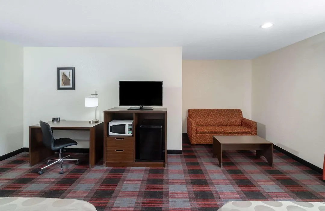 Ramada By Wyndham Maggie Valley-1