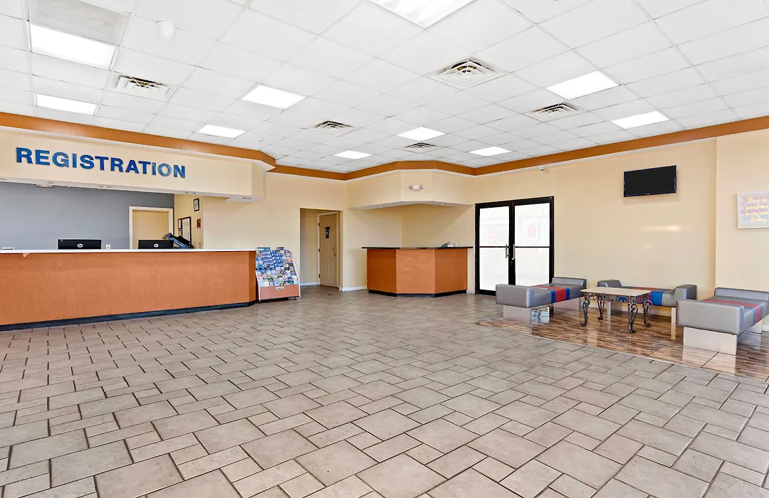 Baymont By Wyndham Orlando North Millenia-1