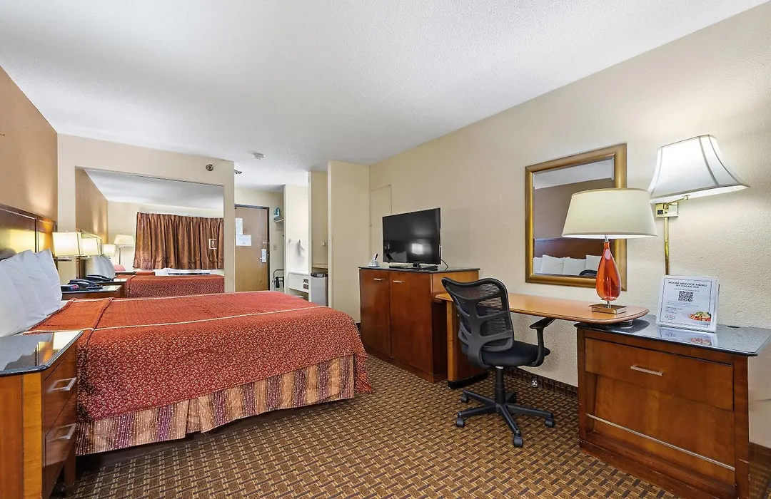Geneva Motel-1