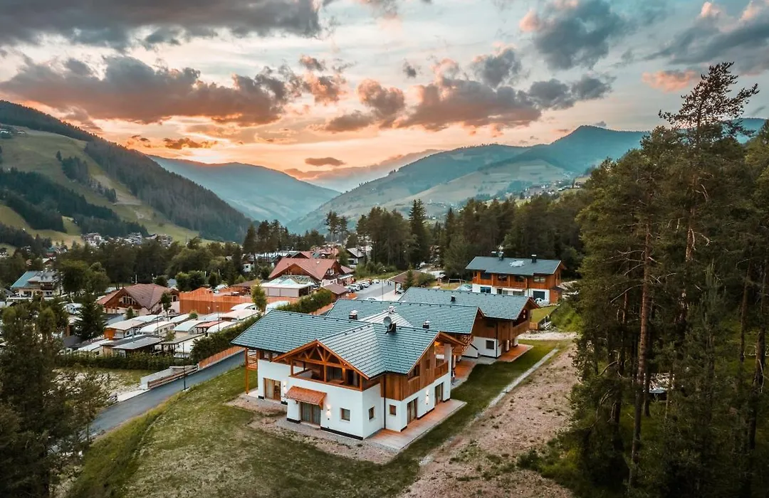 Les Ciases Chalets Dolomites-1