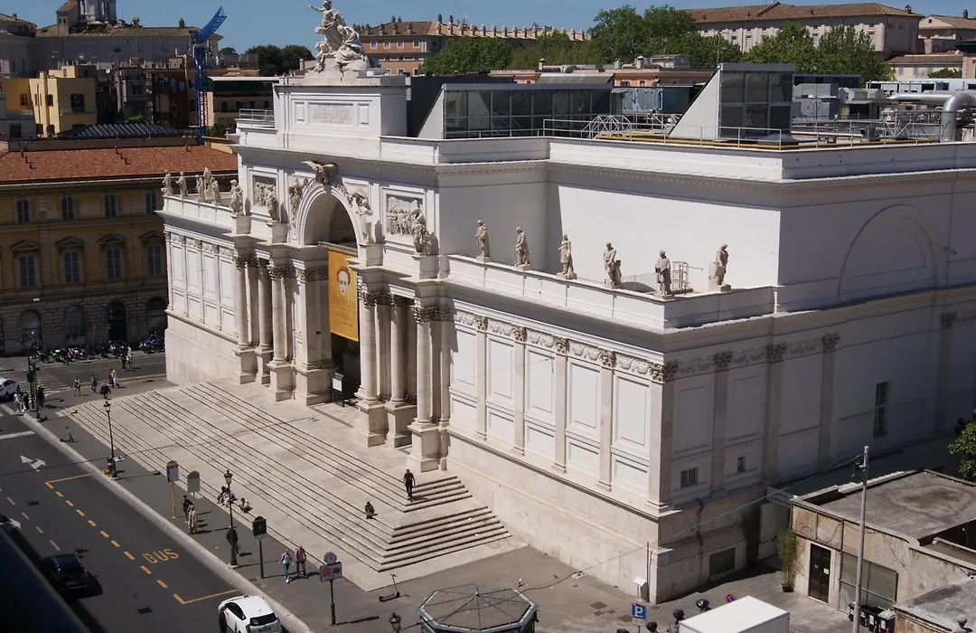 Glam Luxury Rome-1