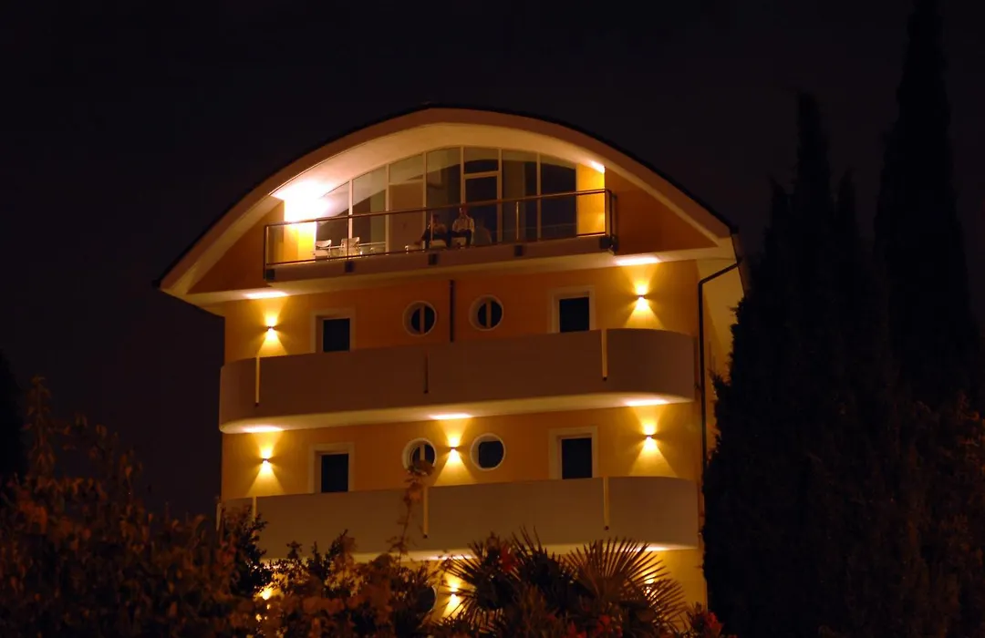 Hotel Alveri-1