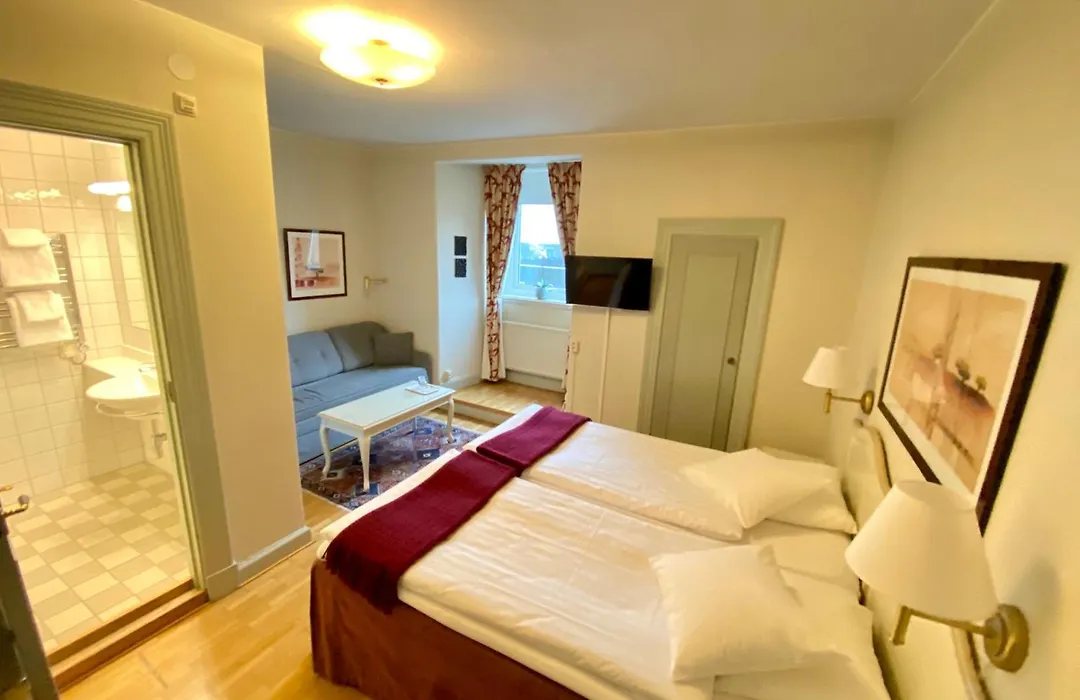 Hotel Royal-1