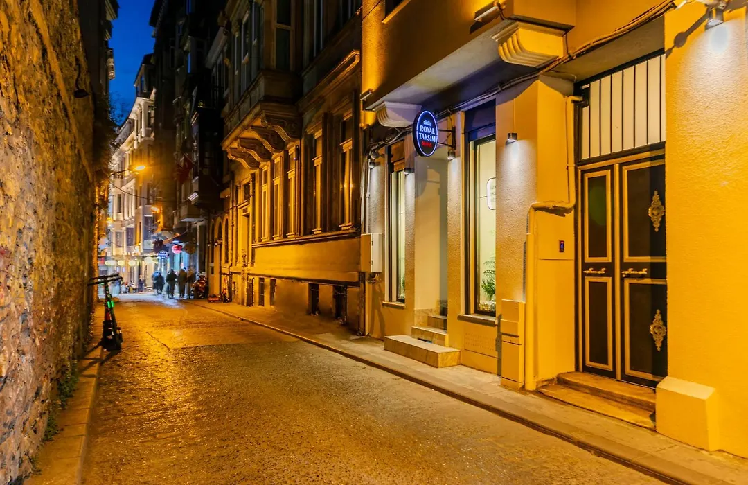 Royal Taksim Suites-1