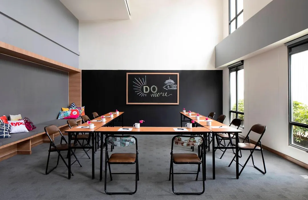 Moxy Bandung-1