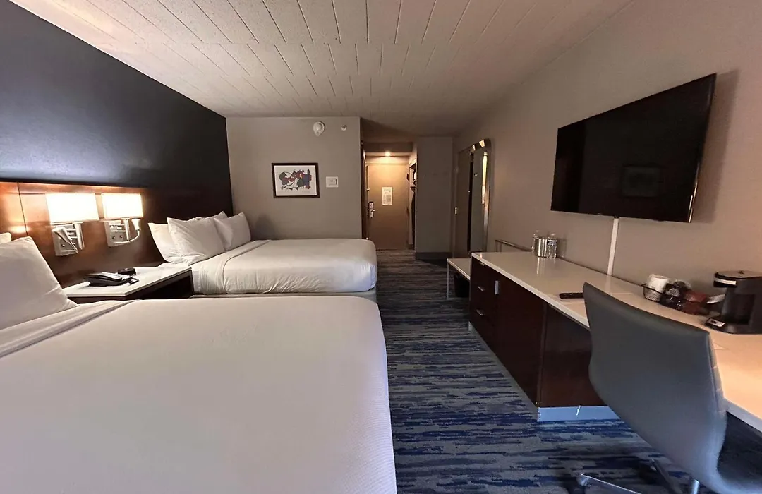 Skyline Hotel Detroit Airport, Surestay Collection By BW-1