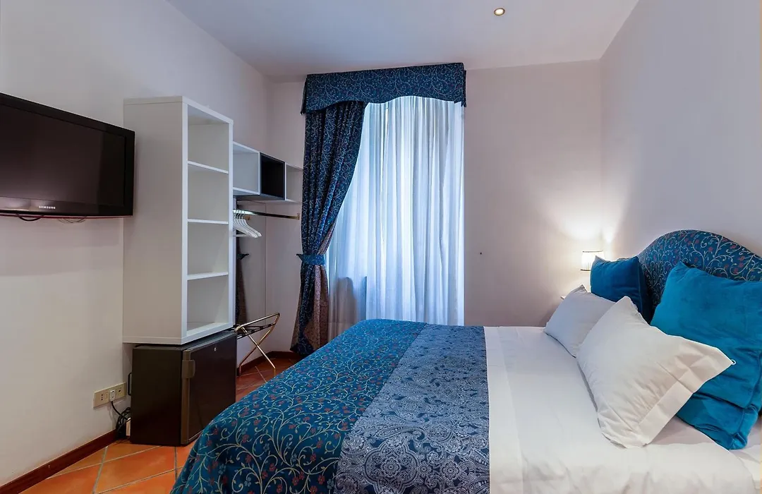 Hotel Canova-1