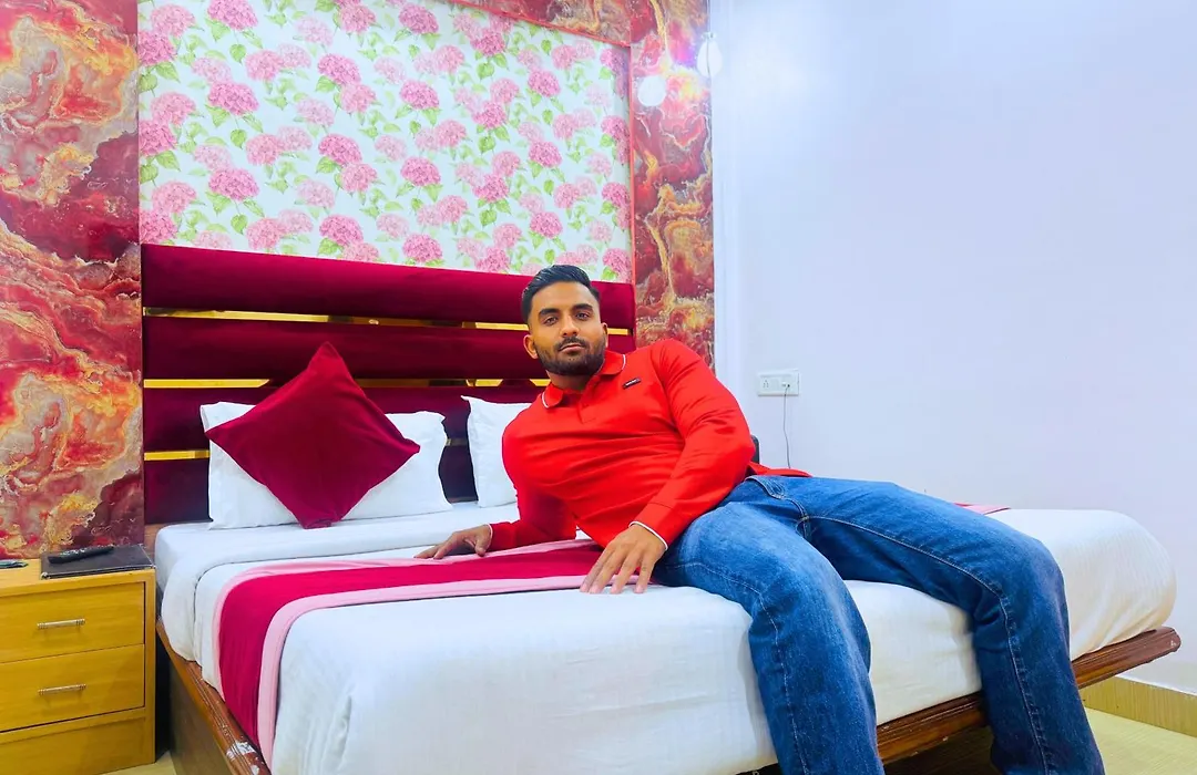 Hotel Bala Ji International New Delhi Railway Station-1
