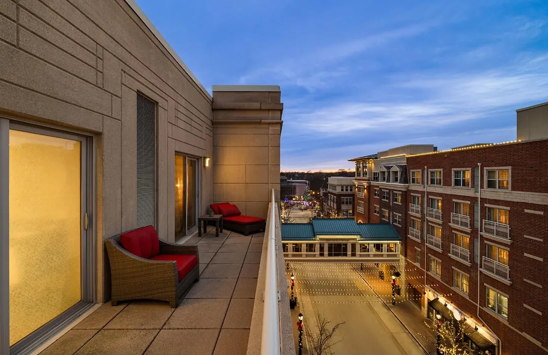 Hotel Indigo Naperville Riverwalk By Ihg-1