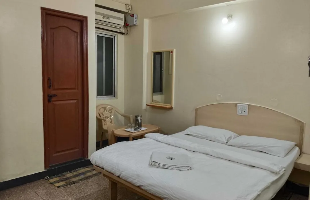 Hotel O Sri Vijaya Palace Lodging-1