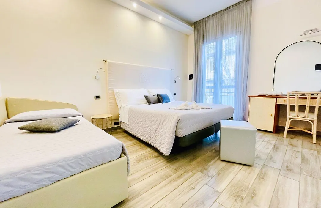 Hotel Tirsus-1