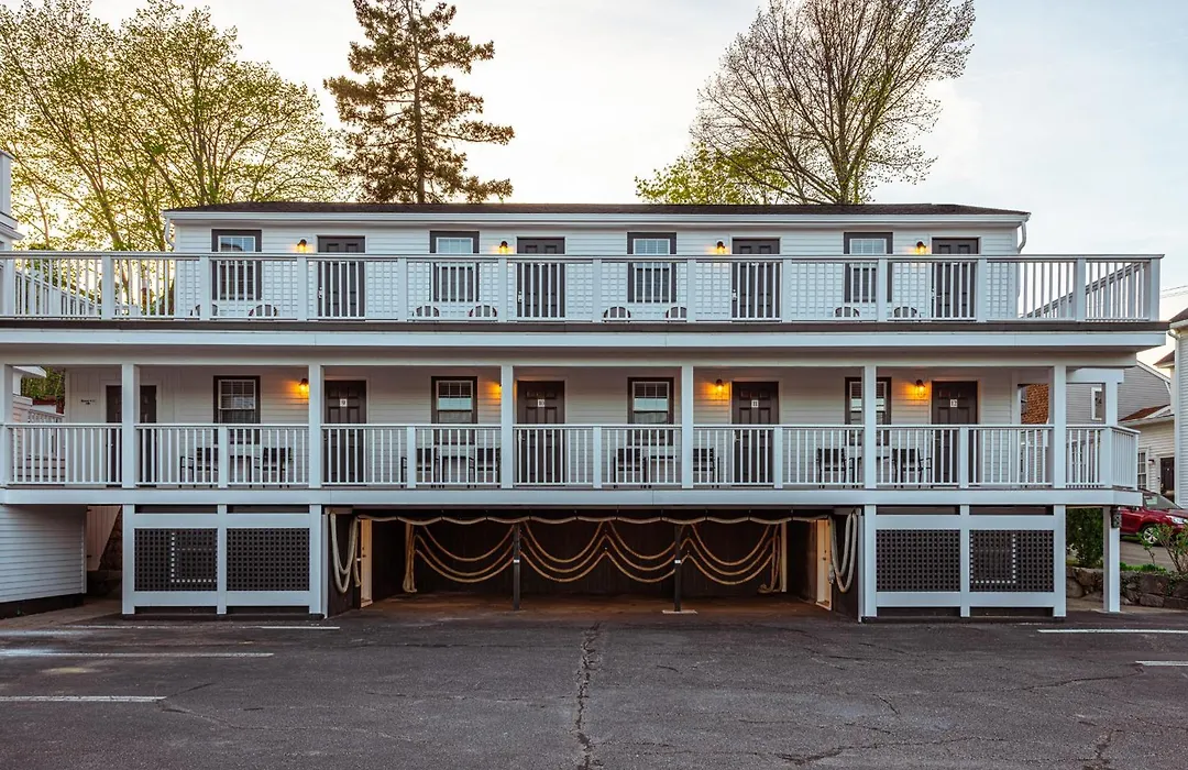 Eagle House Motel-1