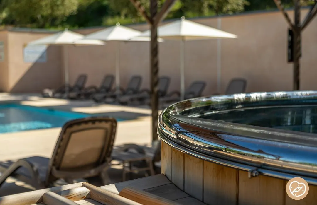 Hotel Les Restanques De Moustiers-1