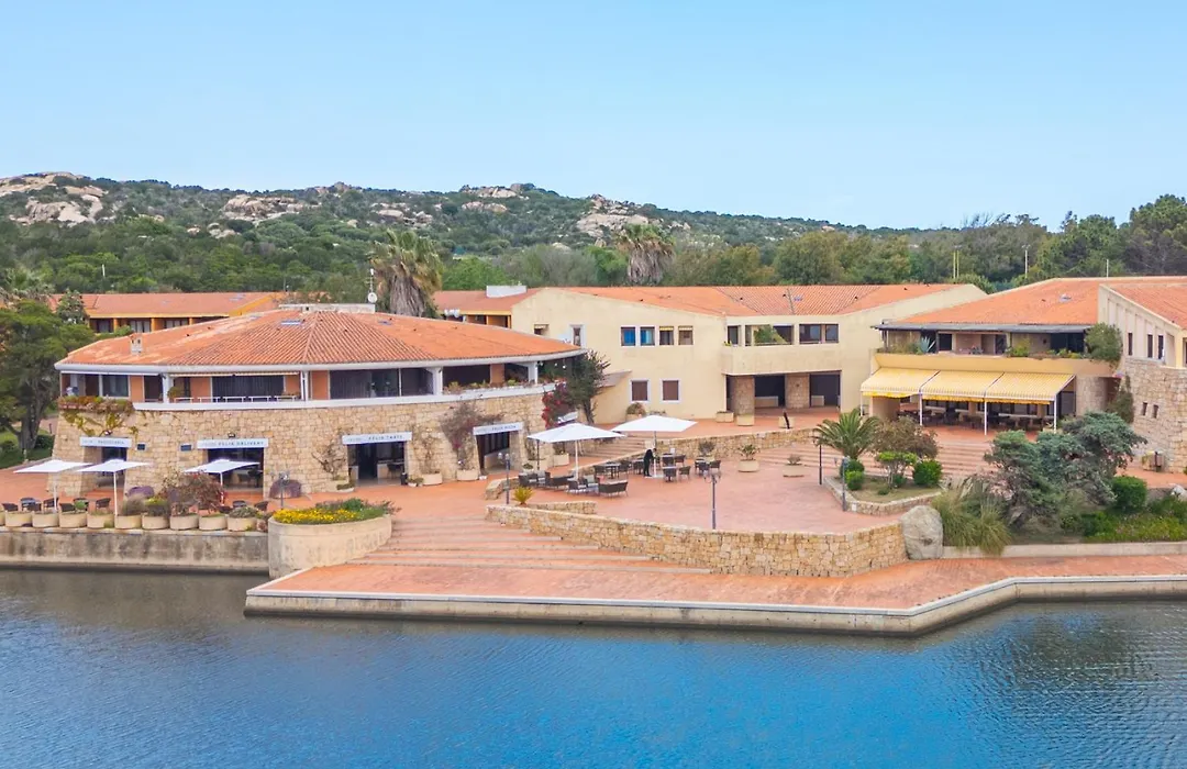 Felix Hotels - Residence Hotel Costa Serena-1
