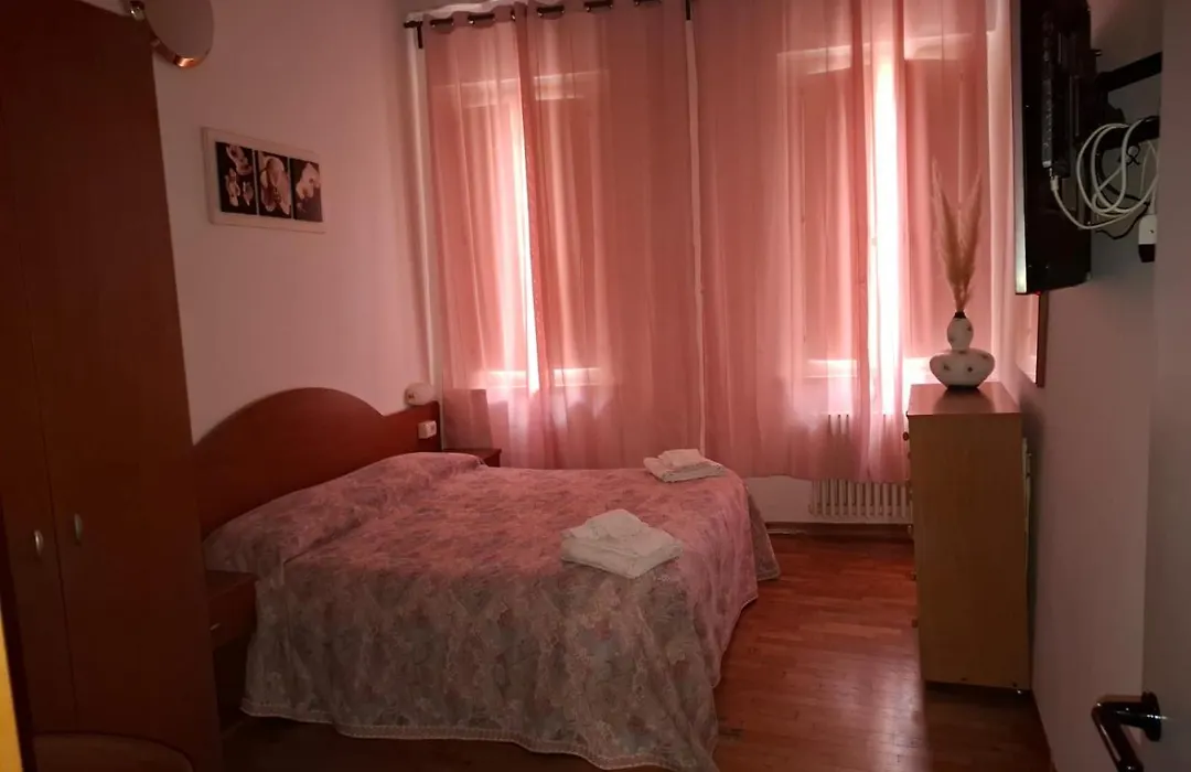 Il Vecchio Portico-1