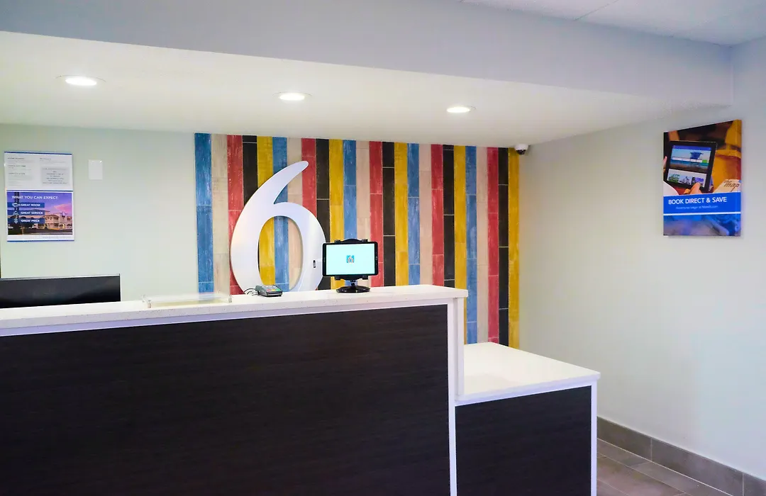 Motel 6-Burnsville, Mn-1