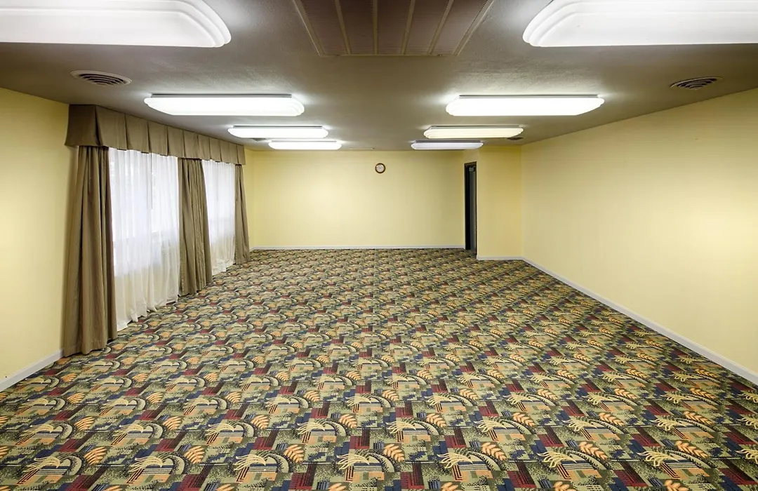 Red Lion Inn & Suites Missoula-1