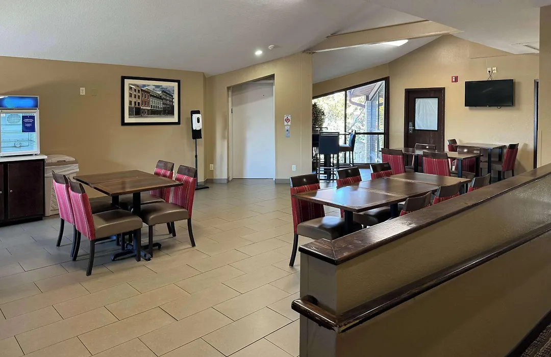Comfort Inn Maumee - Perrysburg Area-1
