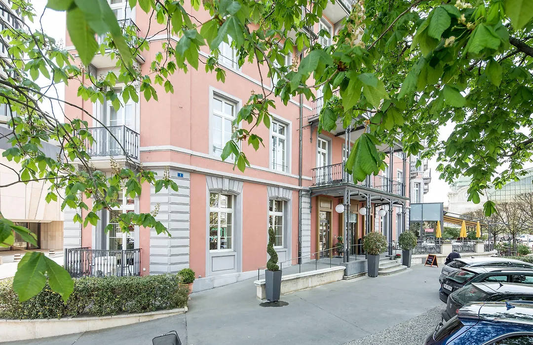 Hotel Schweizerhof Basel-1