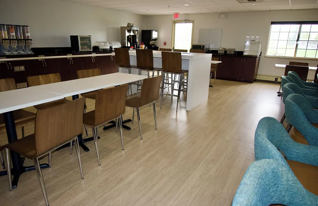 Clarion Suites Anchorage Downtown-1