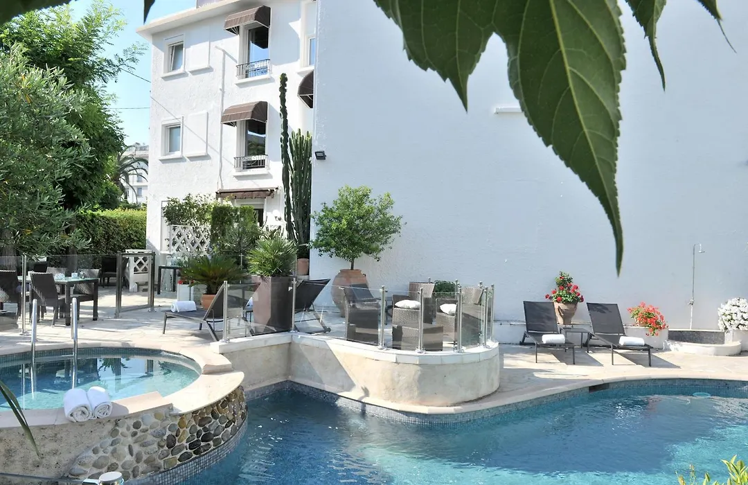 Hotel La Villa Cannes-1