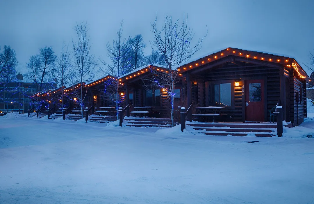 Elk Country Inn-1