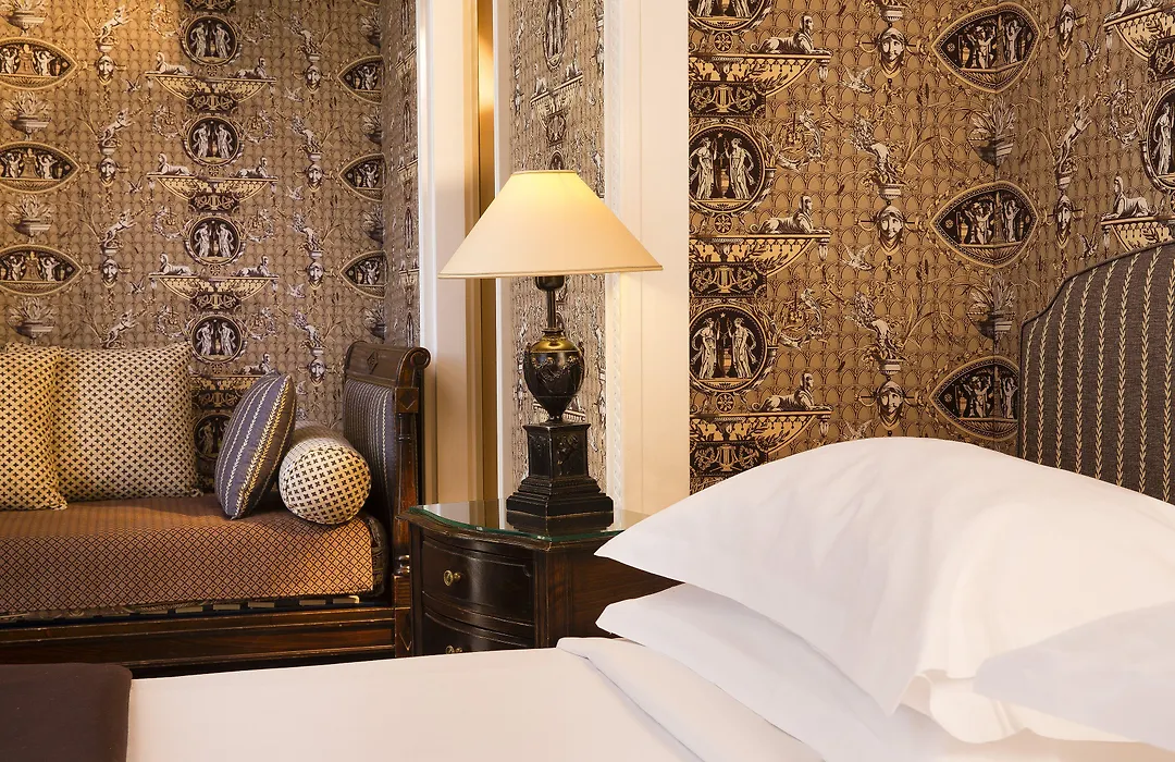 Hotel Des Grands Hommes-1