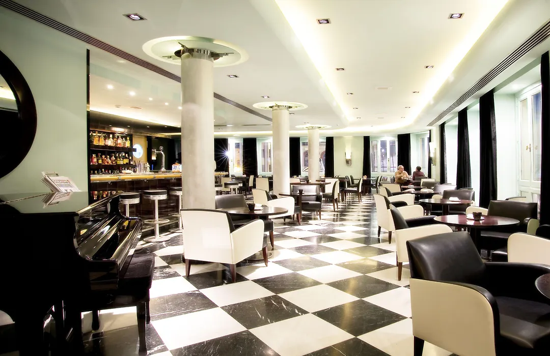 Hotel Larios Malaga-1