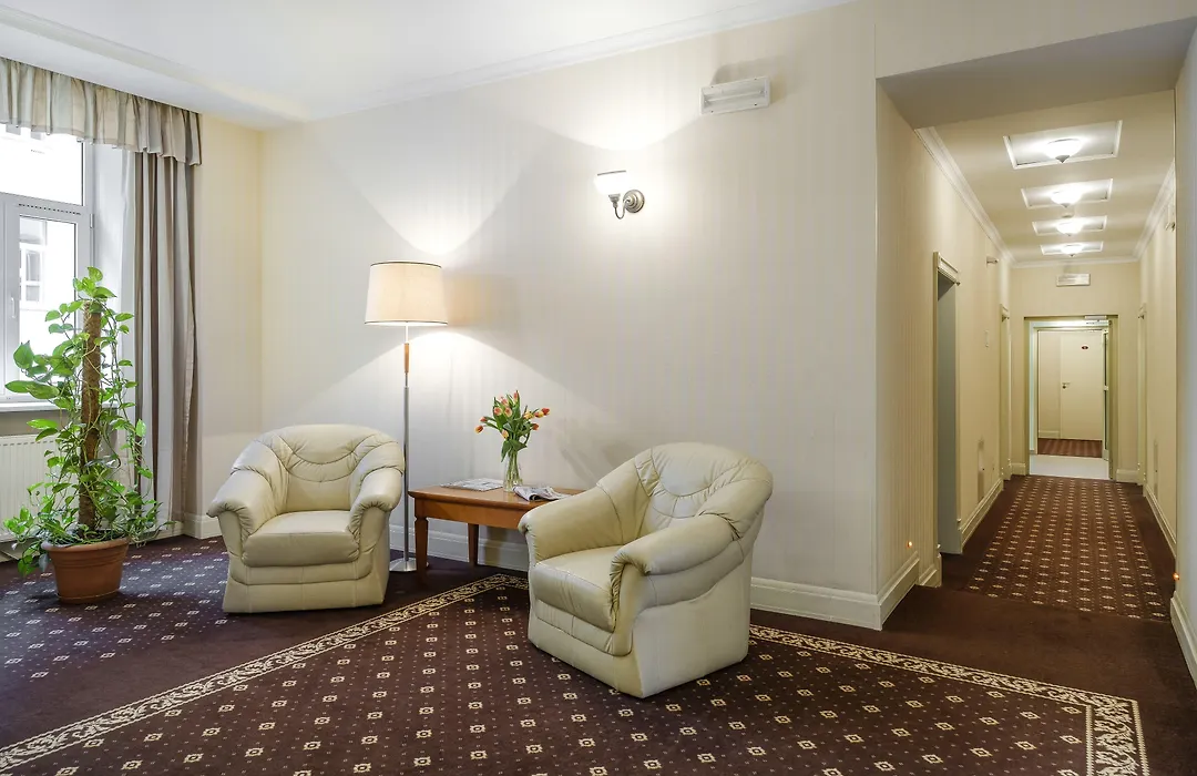 Hotel Hetman-1