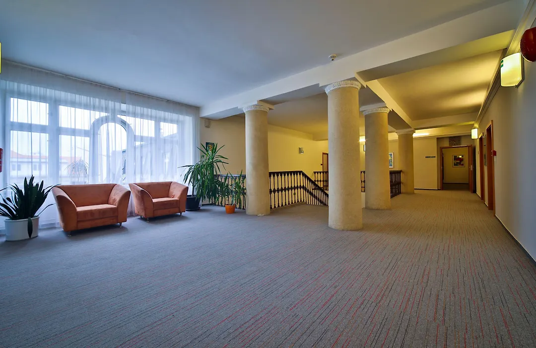 Atlantic Hotel-1
