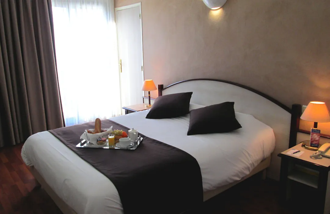 Hôtel Ariane-1