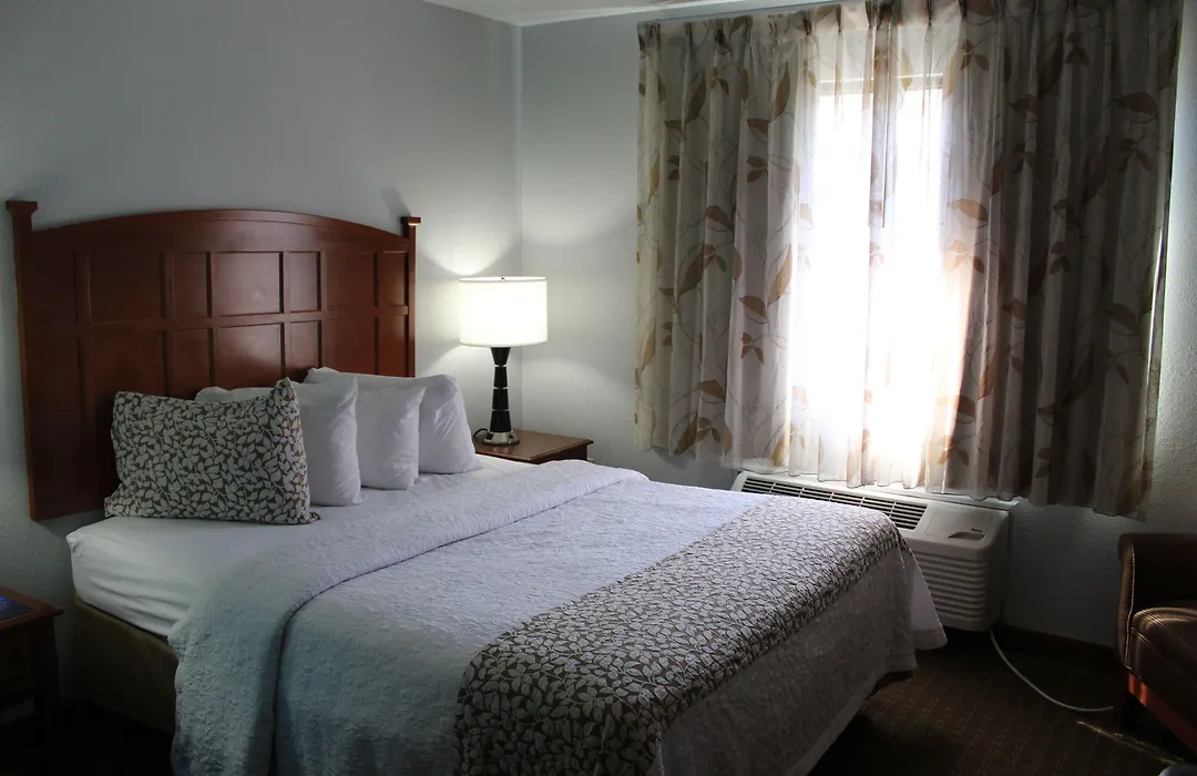 Brookstone Lodge Near Biltmore Village, An Ascend Collection Hotel-1