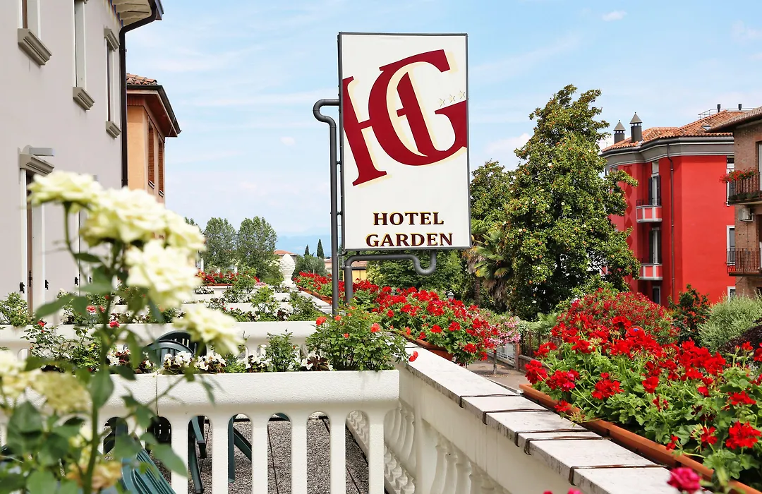 Hotel Garden-1