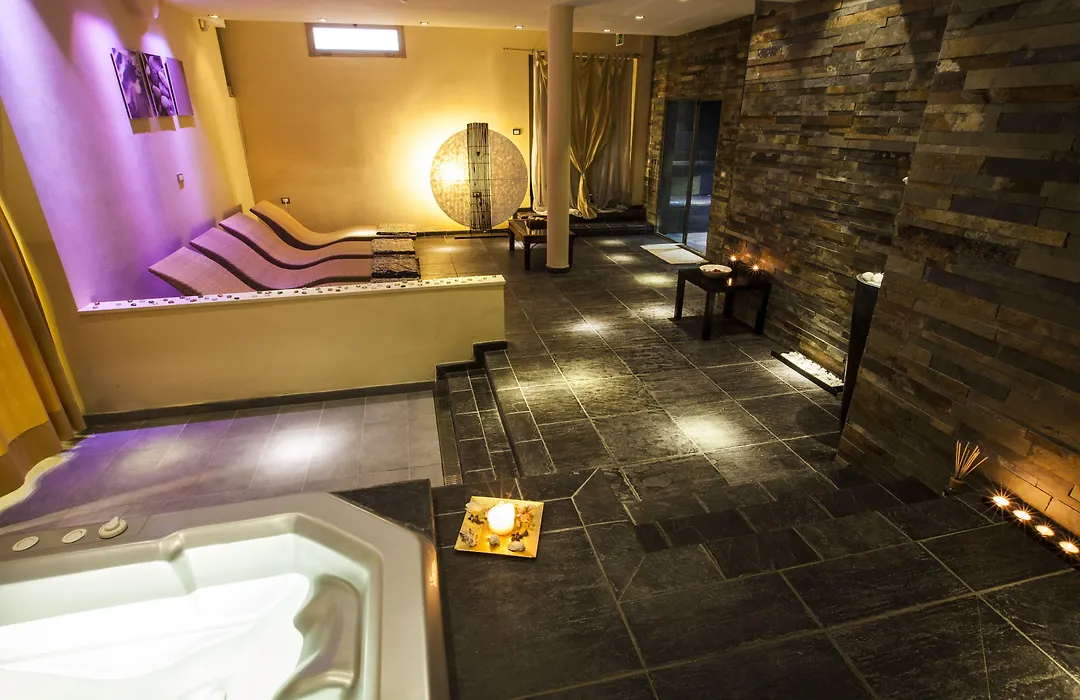 Hotel Life - Natural Style Rimini-1