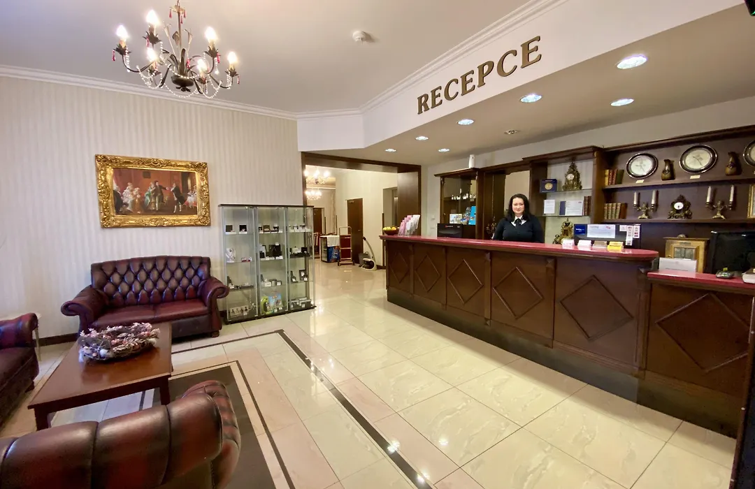 Hotel Giovanni Giacomo-1