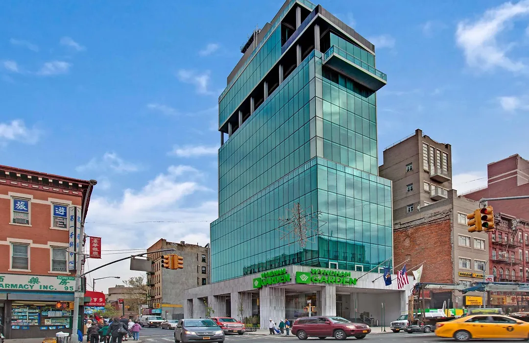 Wyndham Garden Chinatown-1