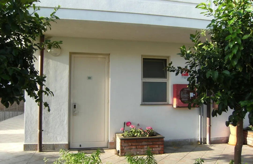 King'S House Hotel Resort-1
