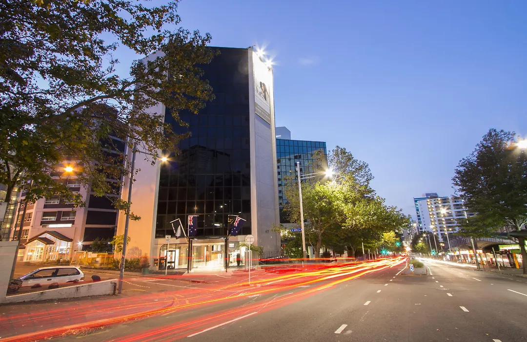 VR Queen Street Hotel&Suites-1