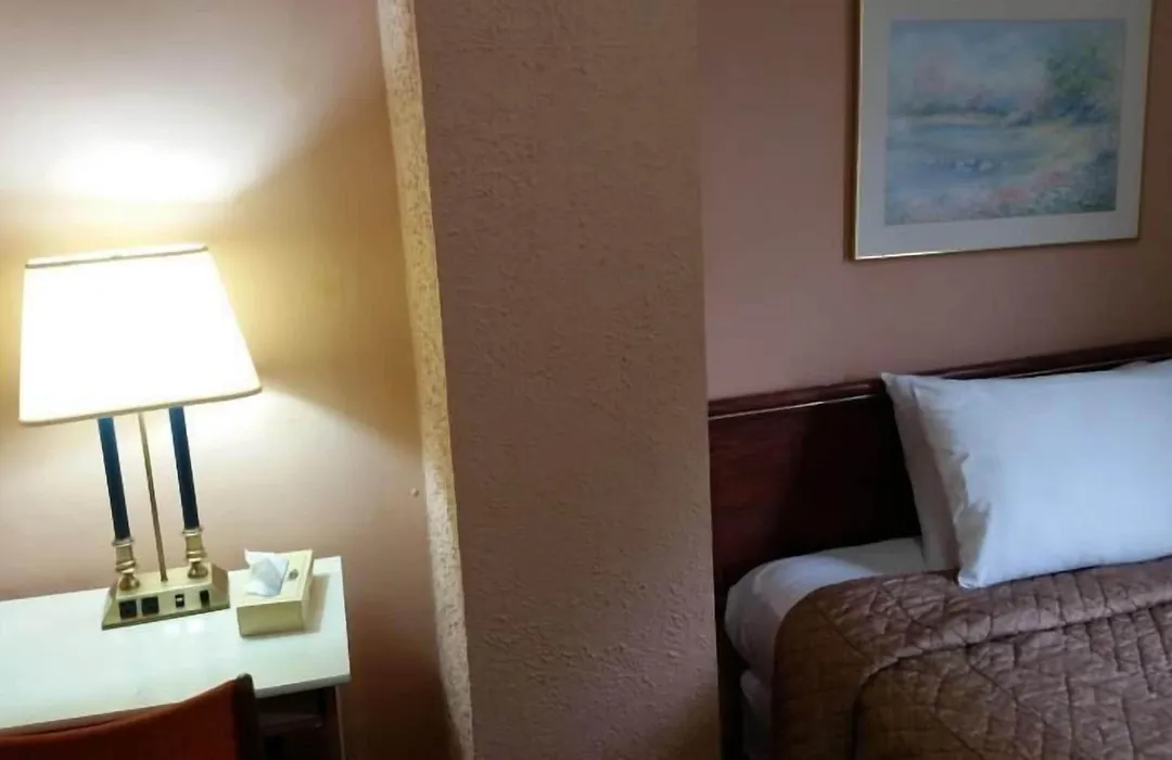 A Voyageur'S Guest House-1