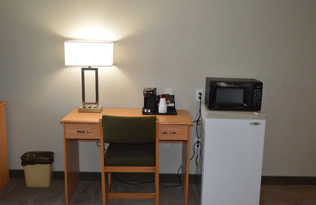 Budget Inn-1