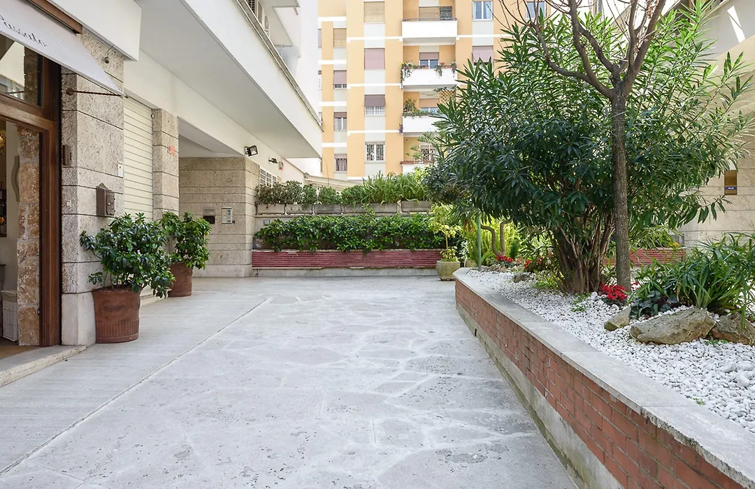 Casa Mia Vaticano Guest House-1