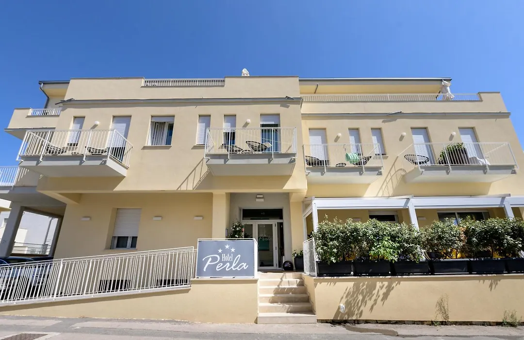 Hotel Perla-1