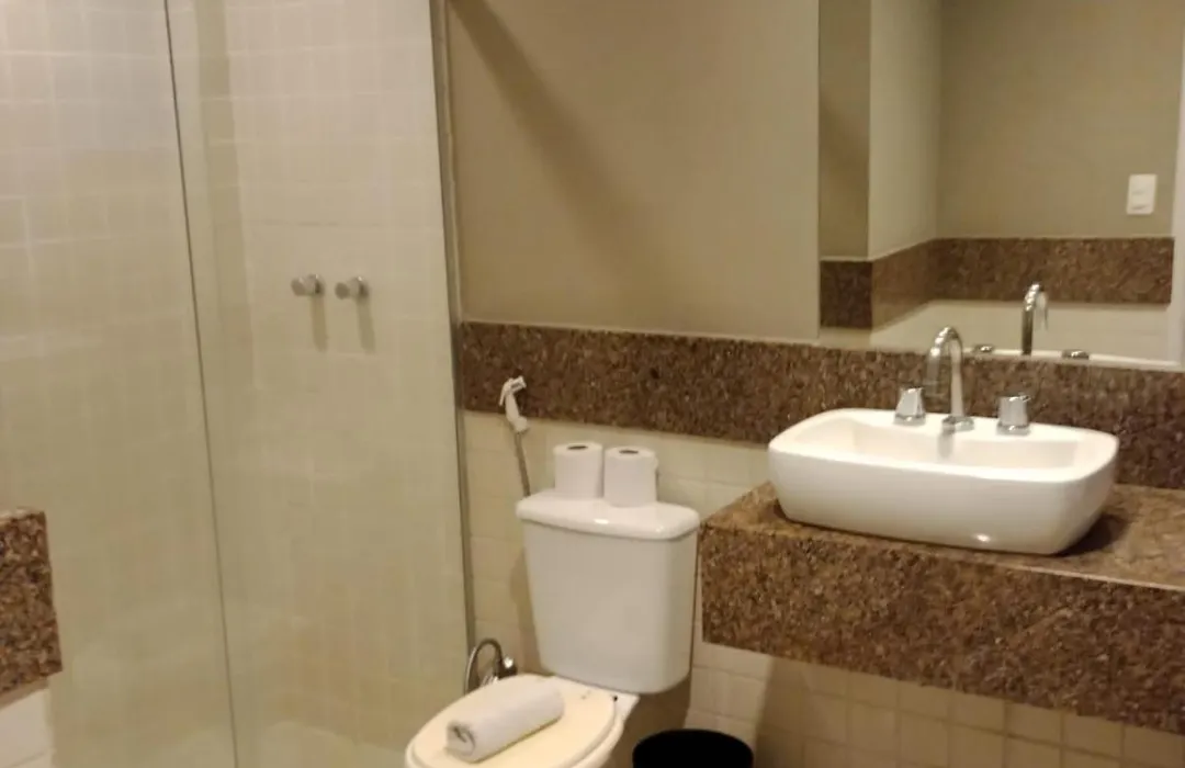 Hotel Lugus-1