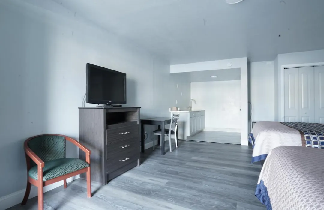 Ocean Breeze Inn-1