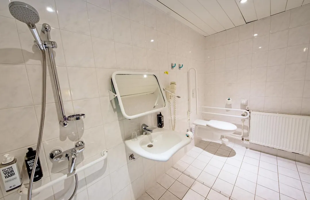 Ibis Praha Mala Strana-1