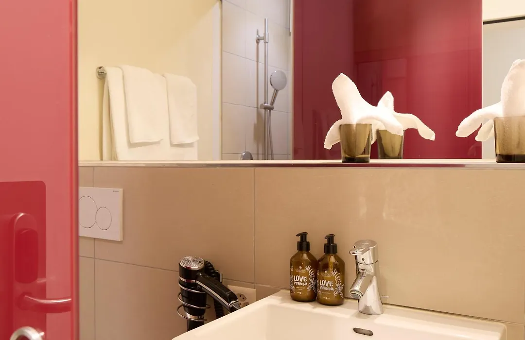 Platzhirsch Zuerich - Downtown Boutique Hotel & Sushi Lounge-1