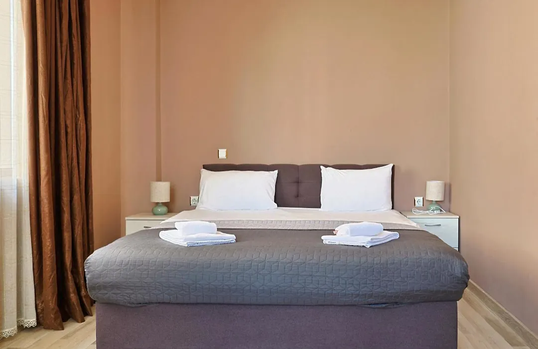 Hotel Leda-1