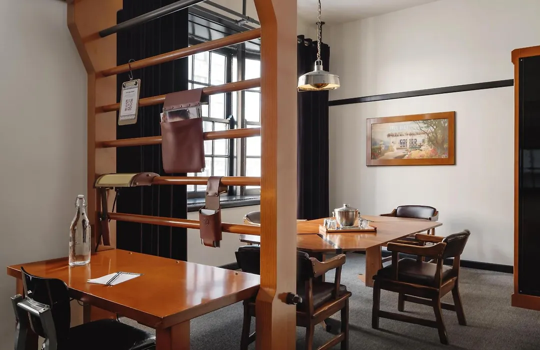Chicago Athletic Association, Part Of Hyatt-1