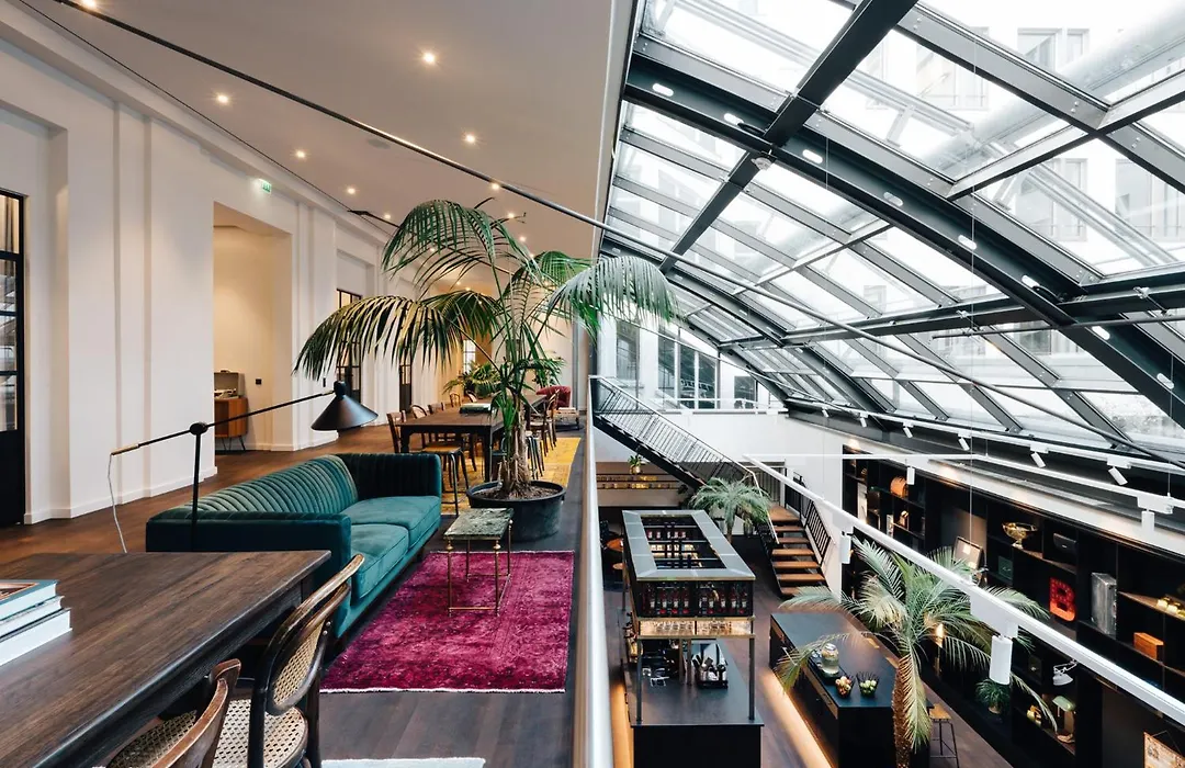 Ruby Ella Hotel Cologne By Ihg-1