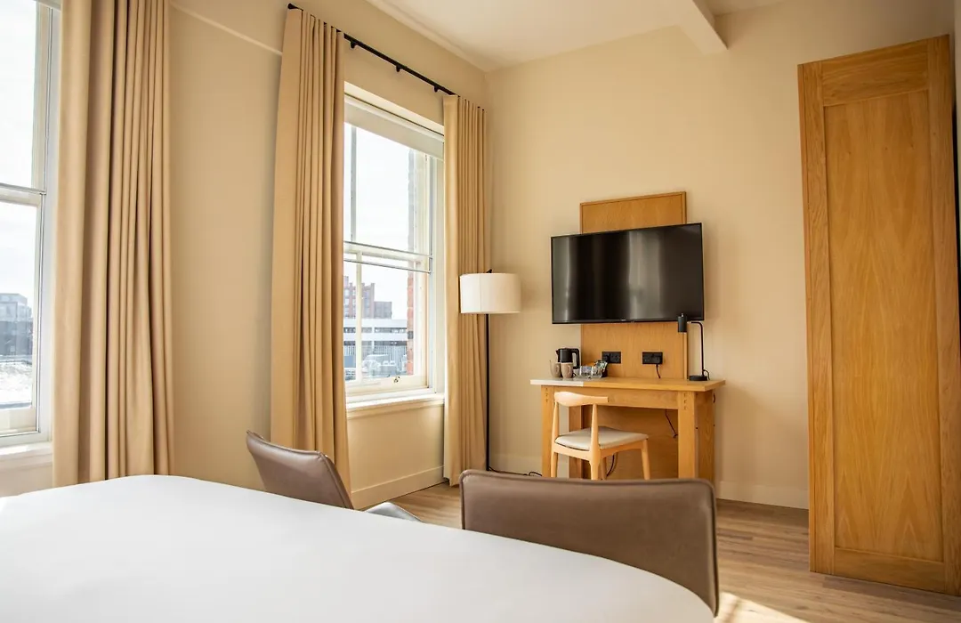 School Lane Hotel In Liverpool One-1